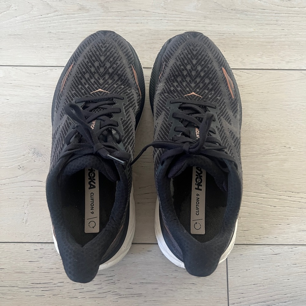 Hoka Black Athletic Shoes with Cushioned Sole and Breathable Design